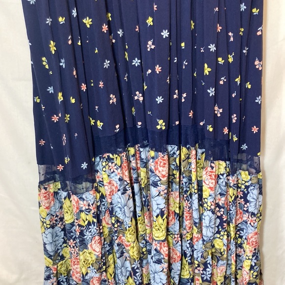 Torrid Blue Floral Spaghetti Strap Summer Maxi Dress Size 5X - Picture 10 of 13